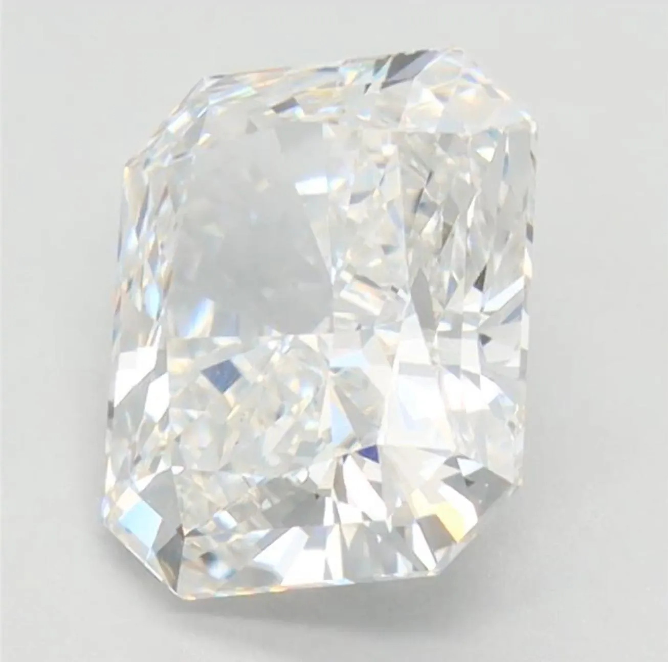 4.01 Carat F/VS1 Elongated Radiant Cut Lab Grown Diamond CVD | Loose